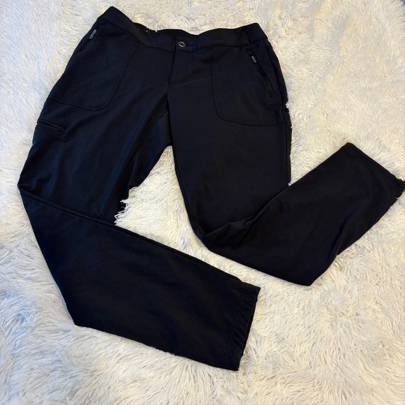 Columbia Woman’s Black ankle adjustable hiking Trail Pants Size 12 - Picture 1 of 13
